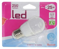 Bombilla led esférica de 3.4W, con casquillo E27 (grueso) y luz fría AUCHAN. Bombilla led esférica de 3.4W, con casquillo E27 (grueso) y luz fría AUCHAN.