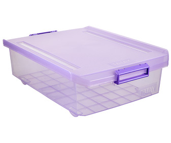 Caja multiusos con tapa color morado translúcido, 32 litros TATAY 1 unidad. Caja multiusos con tapa color morado translúcido, 32 litros TATAY 1 unidad.