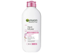 Agua micelar desmaquillante con leche hidratante, especial para pieles secas y sensibles GARNIER Skin active 400 ml.