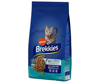 Pienso para gatos mix a base de pescado BREKKIES 1,5 kg.