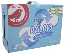 Leche semidesnatada de vaca, enriquecida con calcio PRODUCTO ALCAMPO 6 x 1 l.