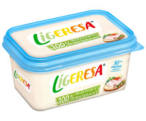 Tarrina de margarina con un 30% menos de calorias, elaborada con ingredientes 100% naturales LIGERESA 500 g.