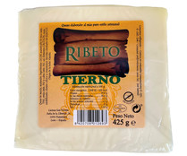 Cuña de queso tierno cortado elaborado de forma artesanal RIBETO 425 g.