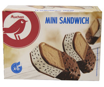 Mini sándwich de nata con trocitos de chocolate negro, galletas y recubrimiento de cacao PRODUCTO ALCAMPO 6 x 85 ml.