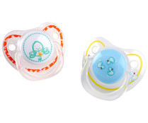 Set de 2 chupetes de silicona reversible, para bebés de + 18 meses. Set de 2 chupetes de silicona reversible, para bebés de + 18 meses.