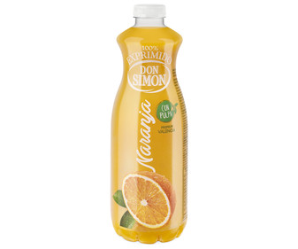 Zumo refrigerado exprimido de naranja con pulpa DON SIMÓN botella de 1 l. Zumo refrigerado exprimido de naranja con pulpa DON SIMÓN botella de 1 l.