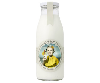Leche merengada fresca, sin azúcares añadidos y con sabor a canela y limón EL CABECICO 750 ml. Leche merengada fresca, sin azúcares añadidos y con sabor a canela y limón EL CABECICO 750 ml.