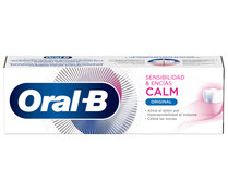 Pasta de dientes con acción protectora de encías y sensibilidad dental ORAL-B Calm 75 ml.