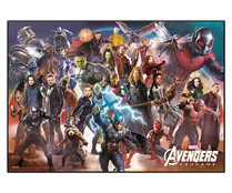 Tapete escolar con la imagen de Los Vengadores, MARVEL.
