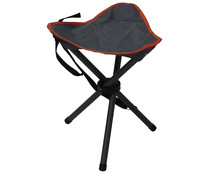 Silla de camping plegable con 3 patas, color negro CUP'S ALCAMPO. Silla de camping plegable con 3 patas, color negro CUP'S ALCAMPO.