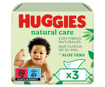 Toallitas humedas para bebé con aloe vera y fibras naturales que cuidan su piel HUGGIES Natural care 3 x 56 uds.