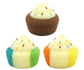 Esponja de baño corporal con la forma de un colorido muffin TOP GIRL. Esponja de baño corporal con la forma de un colorido muffin TOP GIRL.