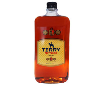 Bebida espirituosa de brandy elaborada en España TERRY Centenario botella de 1 l. Bebida espirituosa de brandy elaborada en España TERRY Centenario botella de 1 l.