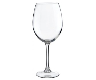 Copa de vino con capacidad de 59 centilitros EFG. Copa de vino con capacidad de 59 centilitros EFG.