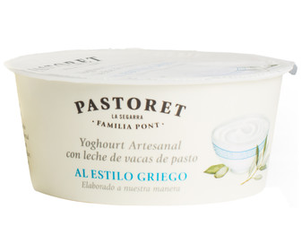 Yogur artesanal de leche de vacas de pasto al estilo griego PASTORET 125 g. Yogur artesanal de leche de vacas de pasto al estilo griego PASTORET 125 g.