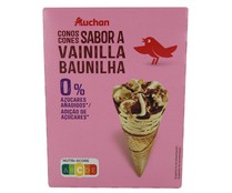 Conos de helado sabor a vainilla con trocitos de almendras, sin azucares añadidos PRODUCTO ALCAMPO 4 x 120 ml.