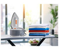 Centro de planchado BRAUN CareStyle Compact IS2132WH, suela FreeGlide 3D, presión de 5,5 bar.