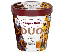 Tarrina de helado de crema de chocolate negro y crema de caramelo salado HÄAGEN-DAZS Duo 420 ml.