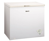 Arcón congelador SELECLINE CHEST FREEZER , clasificación energética: F, H: 84cm, A: 82,3cm, F: 55,6cm, capacidad total: 198L.