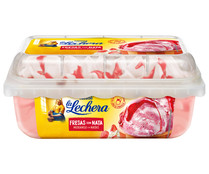 Tarrina de helado de fresas con nata, elaborado con nata fresca LA LECHERA de Nestlé 900 ml.