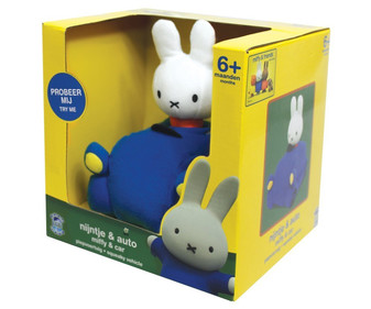 Conejito Miffy y coche de peluche con sonido, TOY PARTNER. Conejito Miffy y coche de peluche con sonido, TOY PARTNER.