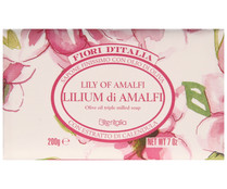 Pastilla de jabón de origen vegetal, aceite de oliva y extracto de caléndula y con aroma a lirios ITERITALIA Fiori d´italia 200 g.