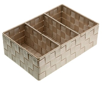 Caja de ordenación con 3 compartimentos separados fabricada en Nylon color beige, 10x21x32 centíemtros GSMD 1 unidad. Caja de ordenación con 3 compartimentos separados fabricada en Nylon color beige, 10x21x32 centíemtros GSMD 1 unidad.