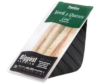 Sandwich de jamón york y 3 quesos Sandwich de jamón york y 3 quesos