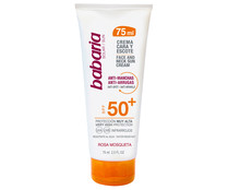 Protector solar facial, con acción anti manchas y anti arrugas y FPS 50+ (muy alto) BABARIA 75 ml.