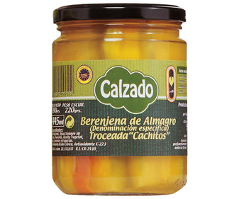 Berenjenas aliñadas en trozos de Almagro CALZADO frasco de 220 g. Berenjenas aliñadas en trozos de Almagro CALZADO frasco de 220 g.