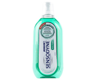 Enjuague bucal sin alcohol y con sabor a menta, para pesonas con sensibilidad dental SENSODYNE 500 ml. Enjuague bucal sin alcohol y con sabor a menta, para pesonas con sensibilidad dental SENSODYNE 500 ml.