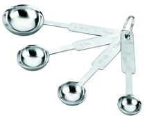 Cucharas de medida de diferentes tamaños fabricadas en acero inoxidable IBILI.