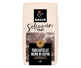 Tagliatelle , pasta de sémola de trigo duro de calidad superior con tinta de calamar GALLO paquete de 250 gramos Tagliatelle , pasta de sémola de trigo duro de calidad superior con tinta de calamar GALLO paquete de 250 gramos