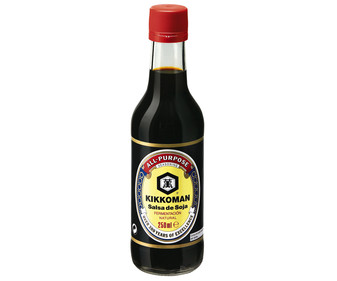 Salsa de soja KIKKOMAN frasco de 250 ml. Salsa de soja KIKKOMAN frasco de 250 ml.