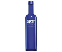 Vodka norteamericano SKYY botella de 70 cl.