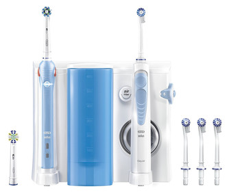 Cepillo dental eléctrico e irrigador bucal Braun ORAL-B Oc900, incluye 2 cabezales y 4 boquillas Oxyjet.