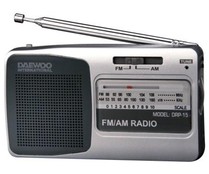 Radio portátil de bolsillo DAEWOO DRP-15/DBF015 analógico. Radio portátil de bolsillo DAEWOO DRP-15/DBF015 analógico.