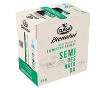 Leche de vaca semidesnatada de origen 100% gallega de bienestar animal CLESA Bienatur 6 x 1 l.