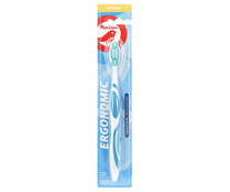 Cepillo de dientes con raspador de lengua y filamentos medios AUCHAN Ergonomic.