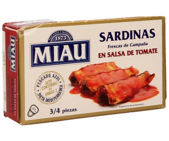 Sardinas en salsa de tomate lata de 125 g. Sardinas en salsa de tomate lata de 125 g.