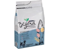 Comida para perros seca rica en salmón más avena BEYOND 3 kg.
