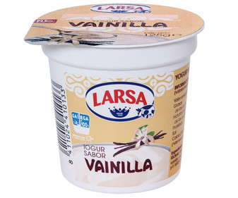 Yogur con sabor a vainilla LARSA envase de 125 gr Yogur con sabor a vainilla LARSA envase de 125 gr