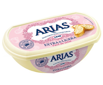 Mantequilla extra ligera 235 gr. Mantequilla extra ligera 235 gr.